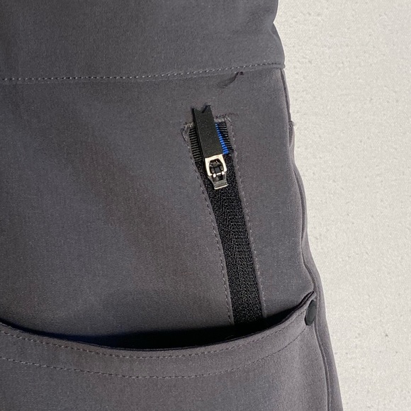 Four Laps Athletic Traverse Pants Mens Size 38x32 Stretch Water Resistant Gray - Picture 3 of 12